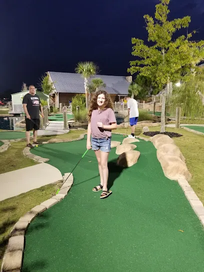 Creekside Family Fun Center mini golf course in Foley, Alabama