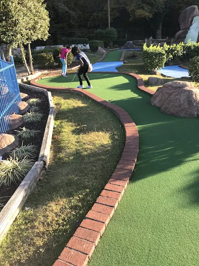 Lokomotion Family Fun Park mini golf course in Fayetteville, Arkansas