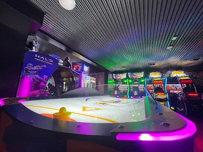 Dos Broz by Telinga's mini golf course in Murfreesboro, Arkansas