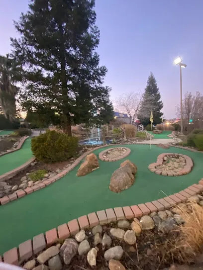 Lariat Bowl mini golf course in Red Bluff, California