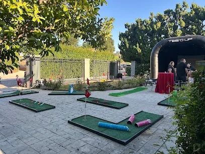 Tee'd Up Golf mini golf course in Redondo Beach, California