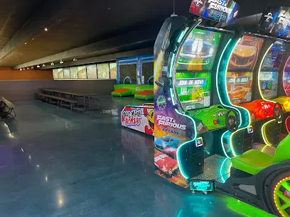 Sierra Lanes mini golf course in Ridgecrest, California