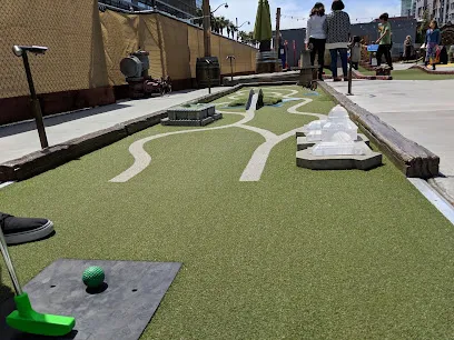 Stagecoach Greens mini golf course in San Francisco, California