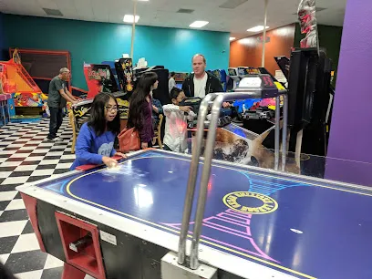 Monarch Fun Zone mini golf course in Victorville, California