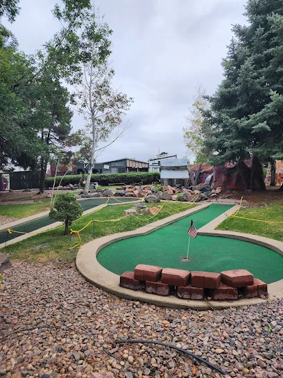 Putter's Pride mini golf course in Denver, Colorado