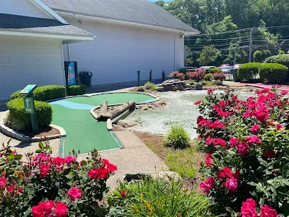 Sports Center of Connecticut mini golf course in Shelton, Connecticut