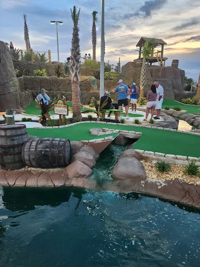 Mulligan’s Lagoon Pizza Pub & Putt mini golf course in Daytona Beach Shores, Florida