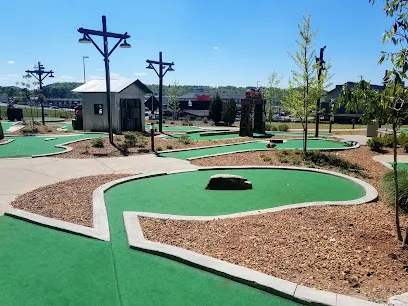 Lakepoint Station mini golf course in Cartersville, Georgia