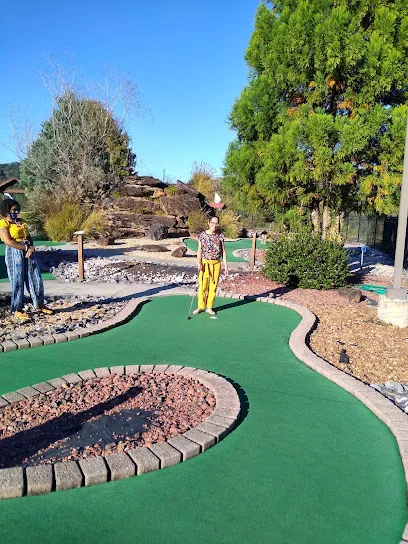Hilltop Overlook mini golf and arcade mini golf course in Helen, Georgia