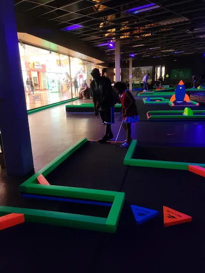 Cosmic Mini Golf & Play Sugarloaf mini golf course in Lawrenceville, Georgia