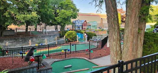 Hollywood Park Miniature Golf Course mini golf course in Crestwood, Illinois