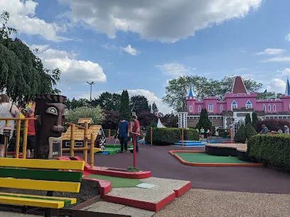 Par-King Skill Golf mini golf course in Lincolnshire, Illinois