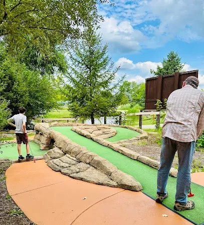 Canyon Creek Mini Golf mini golf course in North Utica, Illinois