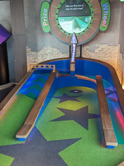 Puttshack - Oakbrook mini golf course in Oak Brook, Illinois