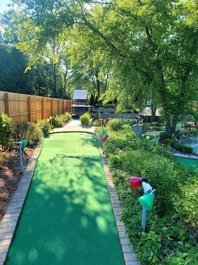 Lighthouse Miniature Golf mini golf course in Waukegan, Illinois