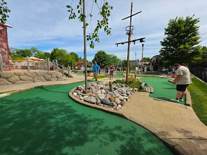 Royal Pin Woodland mini golf course in Indianapolis, Indiana