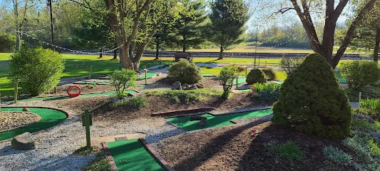 River's Edge Family Golf Center mini golf course in Marion, Indiana