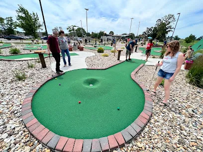 Mini Pines - Mini Golf mini golf course in Cedar Rapids, Iowa