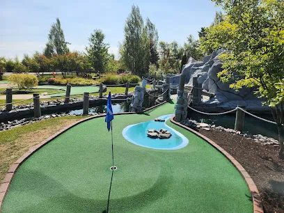 Fielder's Choice Ice Cream mini golf course in Bangor, Maine