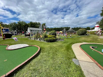 Schooner Mini Golf mini golf course in Saco, Maine