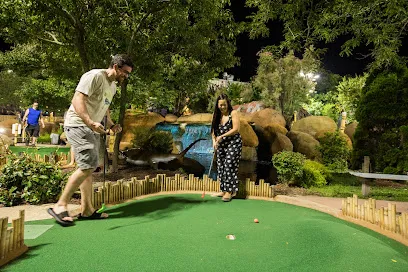 Nick's Mini Golf - Nick's Maui Golf mini golf course in Ocean City, Maryland