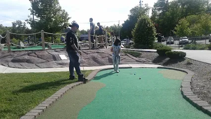 Starland Sportsplex & Fun Park mini golf course in Hanover, Massachusetts