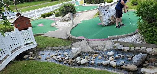 Baker's Golf mini golf course in Lanesborough, Massachusetts