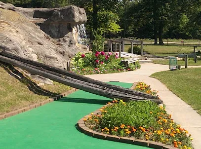 Hubie's Wondergolf mini golf course in East Tawas, Michigan