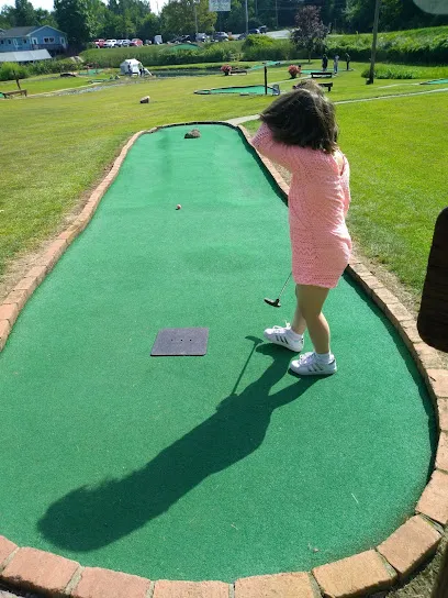 Lake Nepessing Golfland mini golf course in Lapeer, Michigan