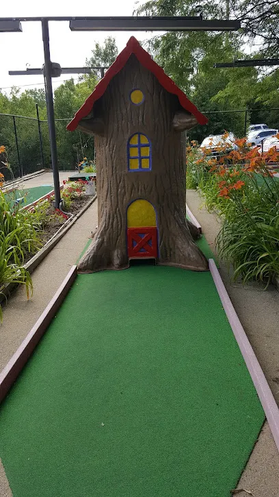 Putterz mini golf course in Ypsilanti, Michigan