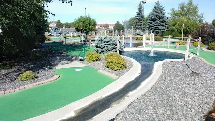 McPete's Sports Bar & Lanes mini golf course in Big Lake, Minnesota