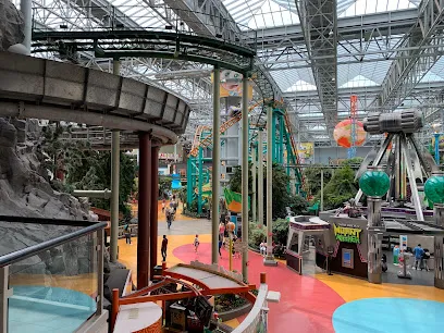 Mall of America® mini golf course in Bloomington, Minnesota