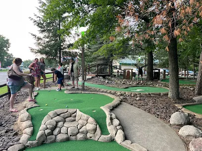 Whistling Wolf Mini Golf mini golf course in Crosslake, Minnesota