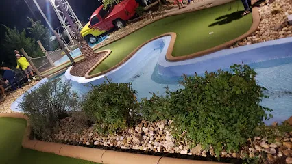 Shoot for the Stars Mini-Golf mini golf course in Branson, Missouri