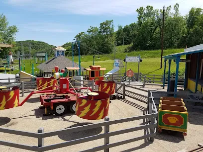 Sawyer's Creek mini golf course in Hannibal, Missouri