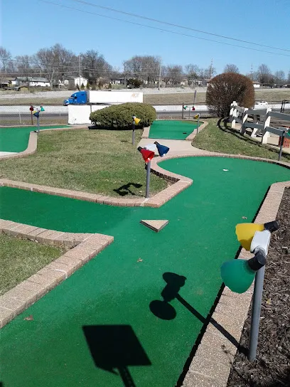 Swing-A-Round mini golf course in St Charles, Missouri