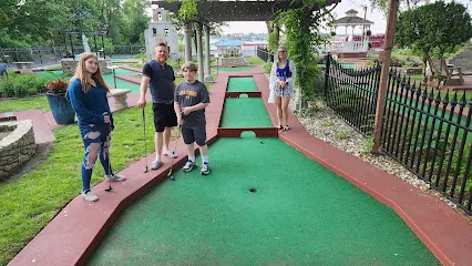 Cool Crest Garden Golf mini golf course in St Joseph, Missouri