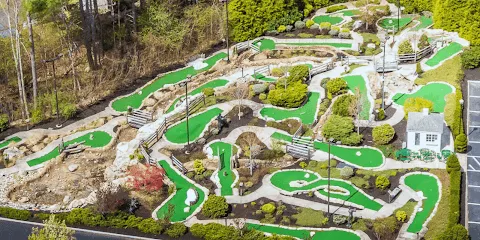 Mini Links Miniature Golf Course mini golf course in Derry, New Hampshire