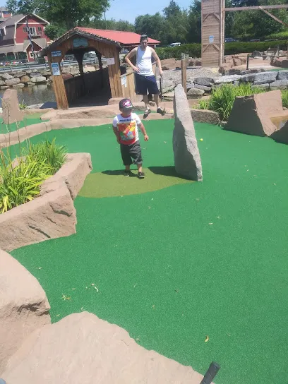 Mel's Funway Park mini golf course in Litchfield, New Hampshire