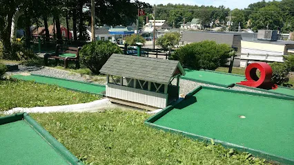 Putter's Village mini golf course in Wolfeboro, New Hampshire