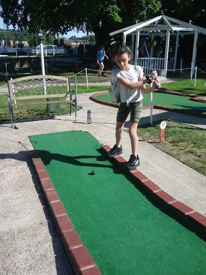 Pleasant Valley Miniature Golf mini golf course in Voorhees Township, New Jersey
