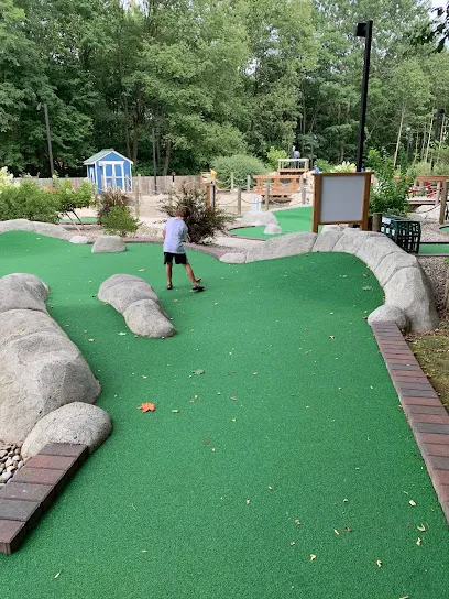 Olde Saratoga Miniature Golf mini golf course in Saratoga Springs, New York