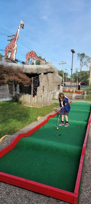 Adventure Landing mini golf course in Tonawanda, New York