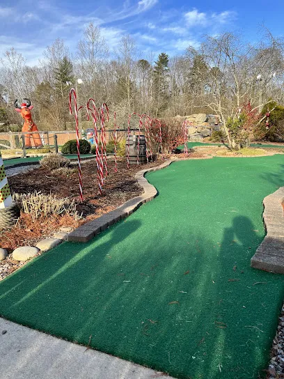 Fireside Golf Range mini golf course in Hendersonville, North Carolina
