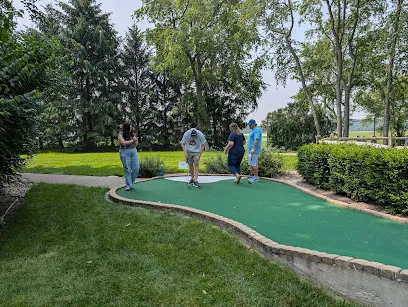 Paradise Park Miniature Golf and Gem Mining mini golf course in Marion, Ohio