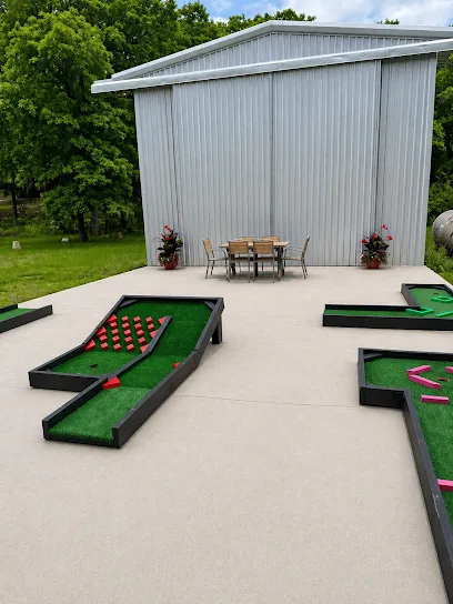 Pickle, Putt, Pour mini golf course in Broken Bow, Oklahoma