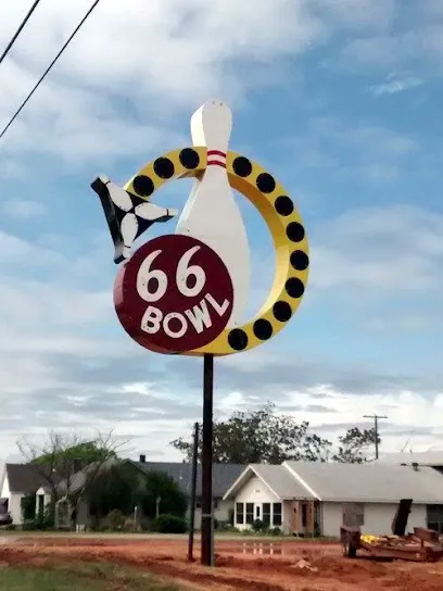 Route 66 Bowl mini golf course in Chandler, Oklahoma