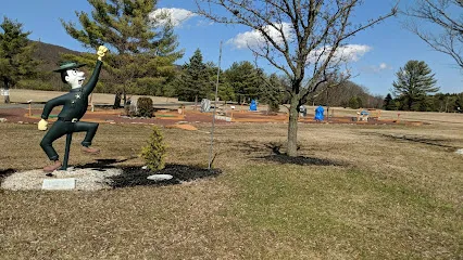 Evergreen Lake Miniature Golf Course mini golf course in Bath, Pennsylvania