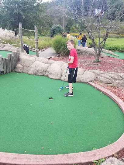 Statler's Fun Center mini golf course in Greensburg, Pennsylvania
