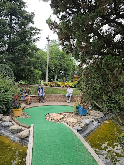 Challenge Family Fun Center mini golf course in Hummelstown, Pennsylvania